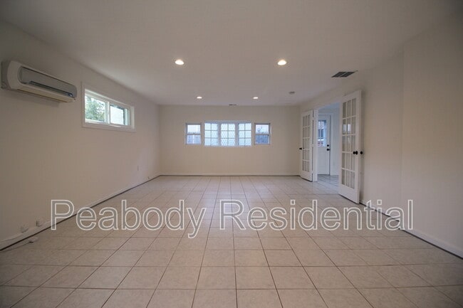 Building Photo - 2129 Grayson Pl