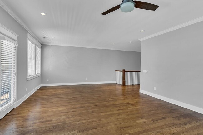 Building Photo - 1109 Cecilia Ave