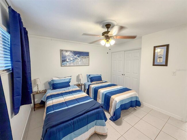 Building Photo - 2155 Wood St