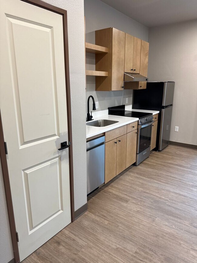 Building Photo - Beautiful, Brand New One Bedroom Near CSU!