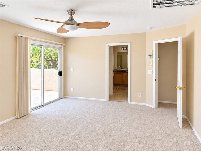 Building Photo - 753 Anacapri St