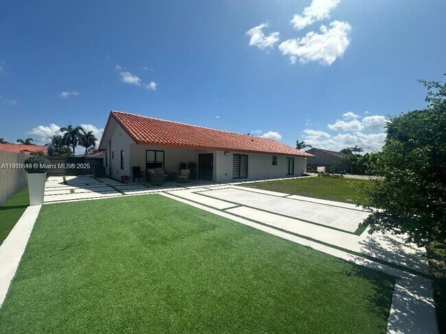 Building Photo - 18781 SW 294th Terrace