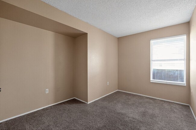 Building Photo - Charming 2BR Condo in Mesa