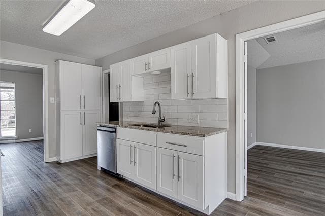 Building Photo - 4801 Winesanker Way