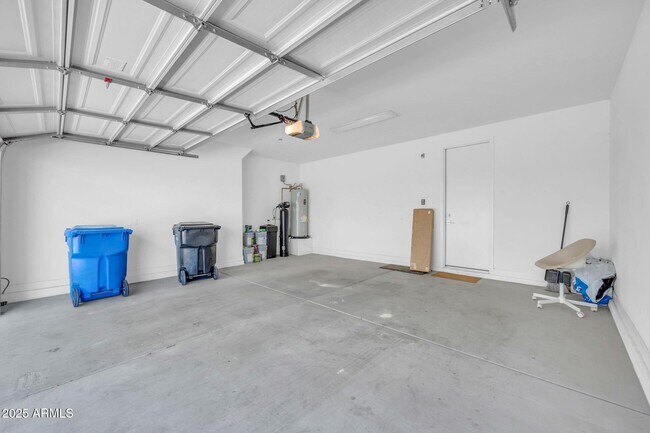 Building Photo - 11900 N 32nd St