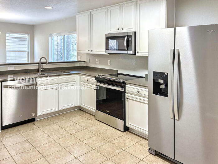 Building Photo - 3907 Heatherwood Cir