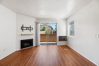 Building Photo - 215 Woodland Pkwy