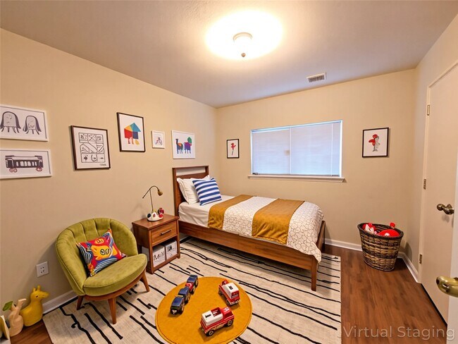 Building Photo - 12406 Magnolia Canyon