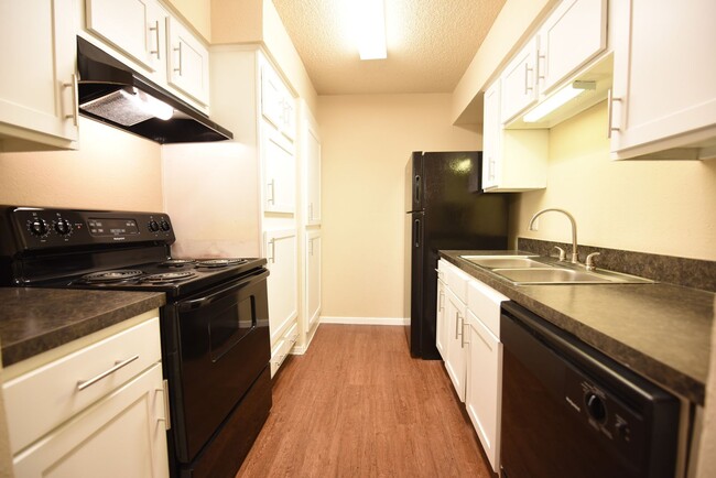 Building Photo - Second floor unit remodeled with fireplace!