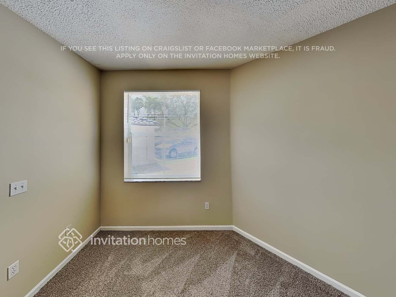 Building Photo - 6119 Oak Bluff Way