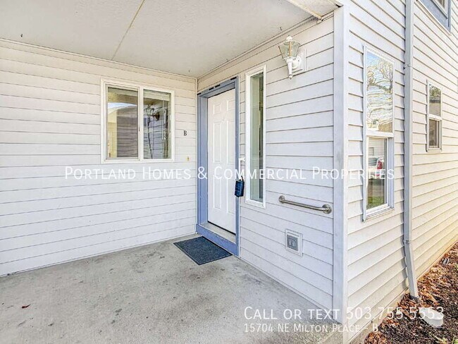 Building Photo - 15704 NE Milton Pl