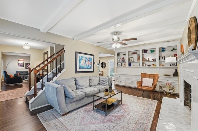 Building Photo - 2234 Willow Point Dr