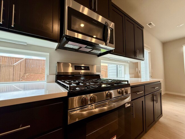 Building Photo - 23786 SW Black Tortoise Ter