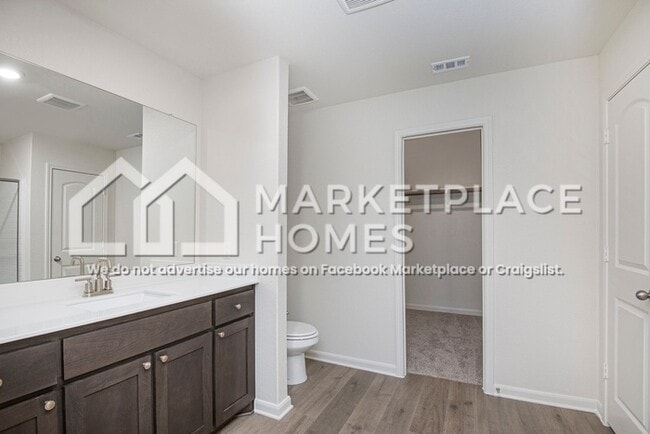 Building Photo - 11012 Gray Mare Dr