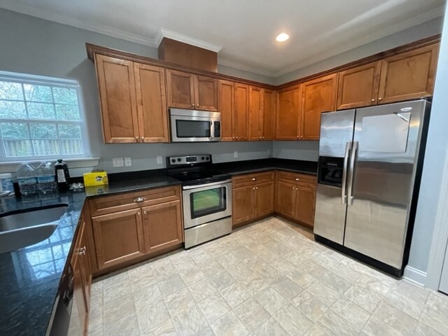 Building Photo - 704 Kensey Park Ln