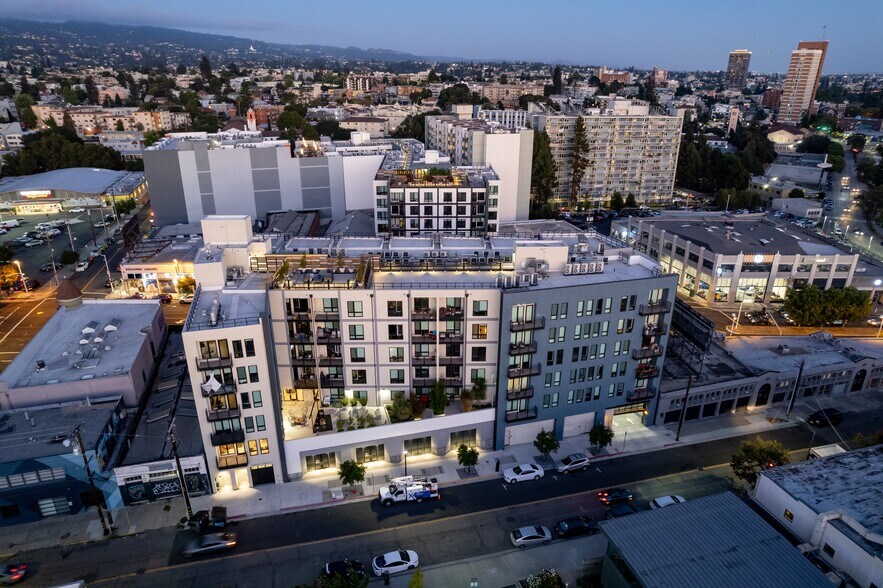 Broadstone Axis 2820 Broadway Oakland CA 94611 Apartment Finder