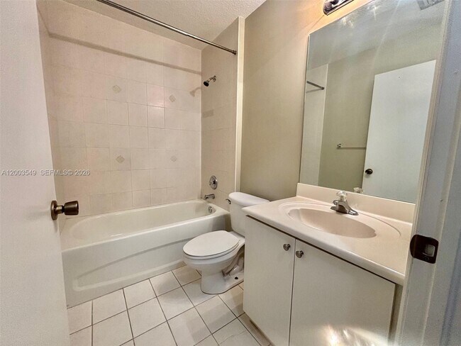 Building Photo - 2307 Anchor Ct