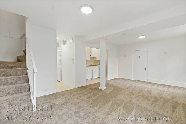 Building Photo - 1720 Lombard St