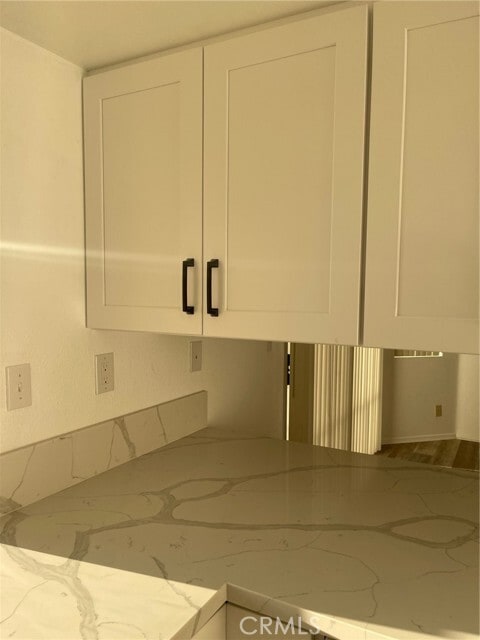 Building Photo - 738 Verona Ave