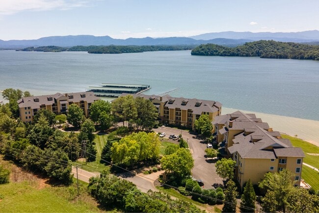 Building Photo - Harbor Crest condo for rent