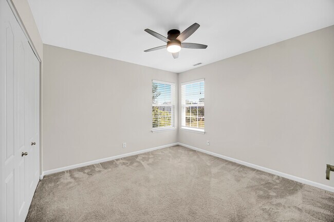 Building Photo - 803 W Courtland St