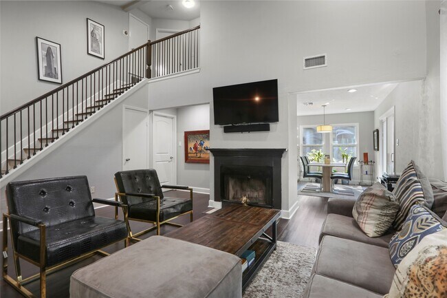 Building Photo - 15 Abbey Brook Pl