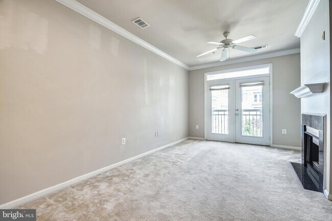 Building Photo - 2765 Centerboro Dr