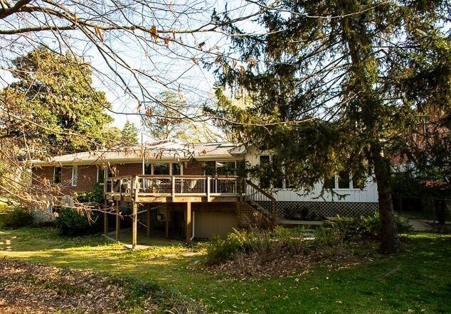Building Photo - 1432 Knollwood Terrace