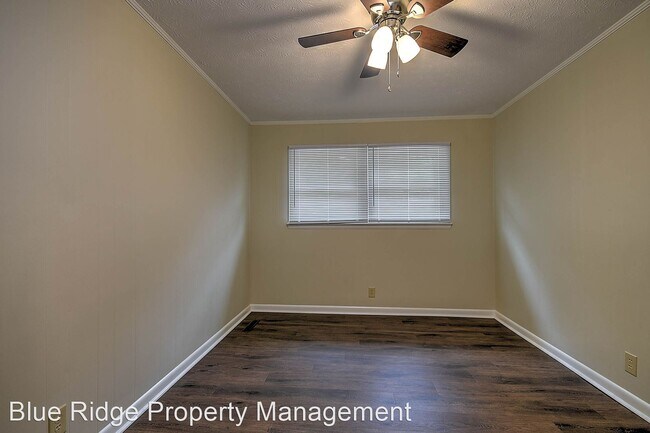 Building Photo - 932 Kendrick Creek Rd