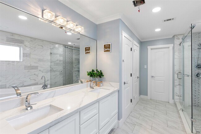 Building Photo - 405 Mystic Trail Loop