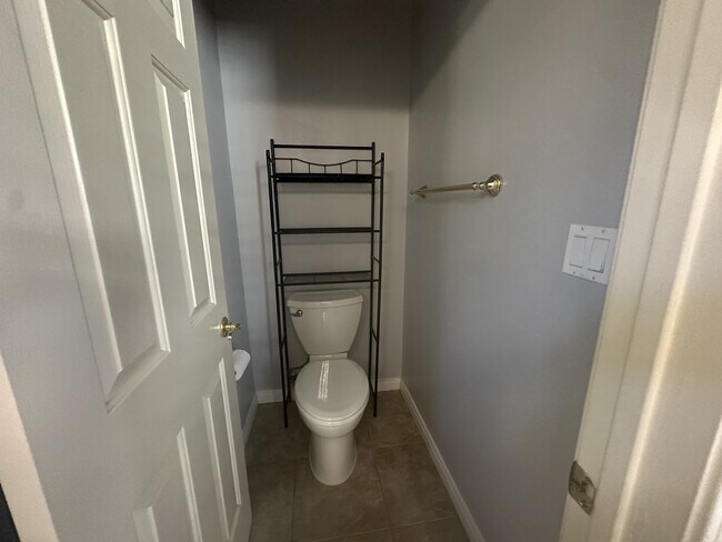 Building Photo - 11714 Morgan Hill Dr