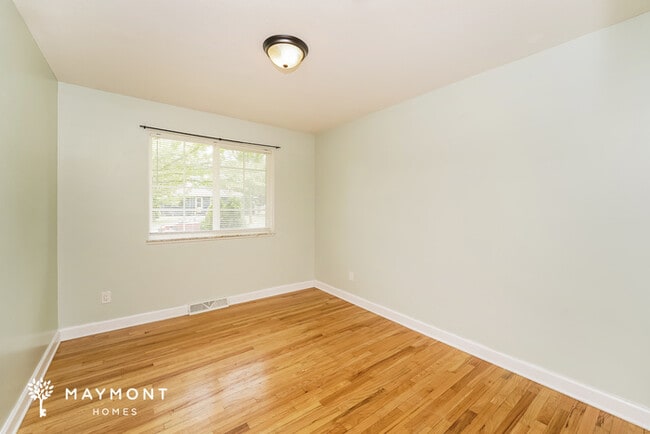 Building Photo - 1208 Galaxy Dr