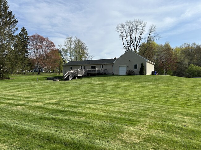Building Photo - 281 Abbe Rd