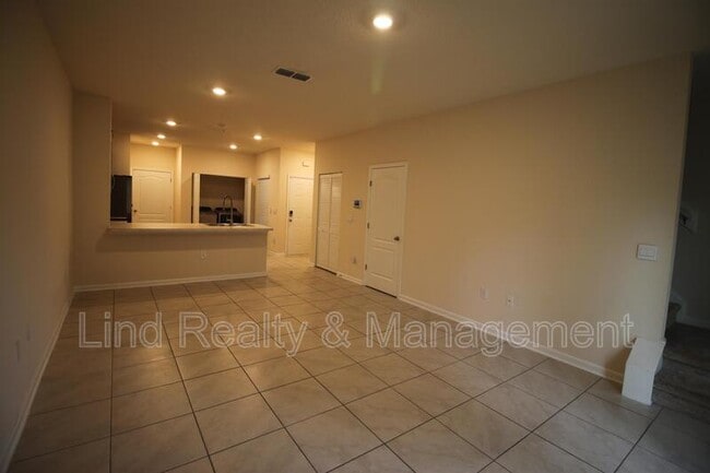 Building Photo - 7695 Legacy Trl