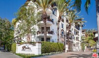 Building Photo - 344 Hauser Blvd