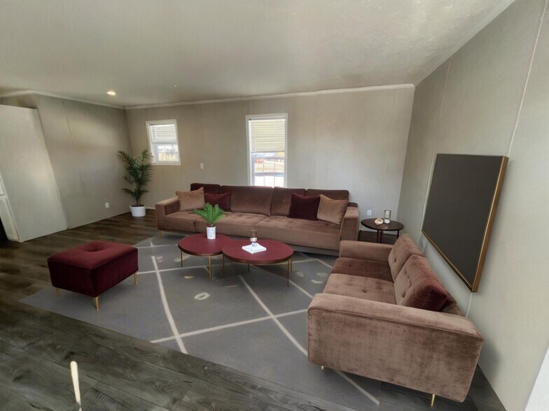 Building Photo - 80 Belmar St