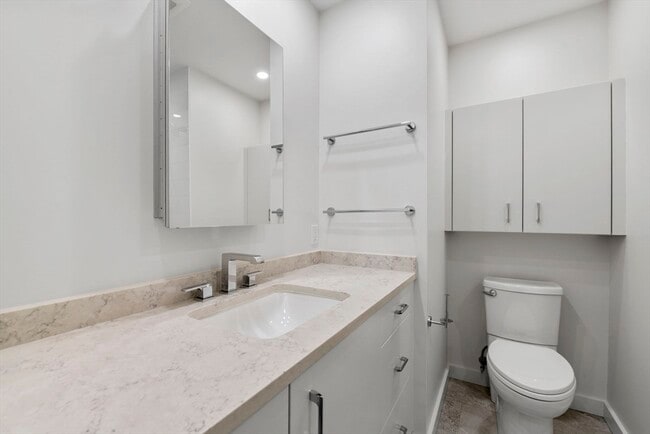 Building Photo - 34 Constitution Way