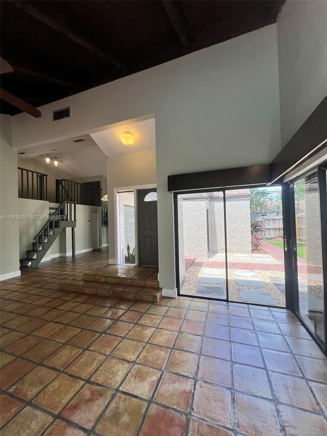 Building Photo - 7512 SW 95th Pl