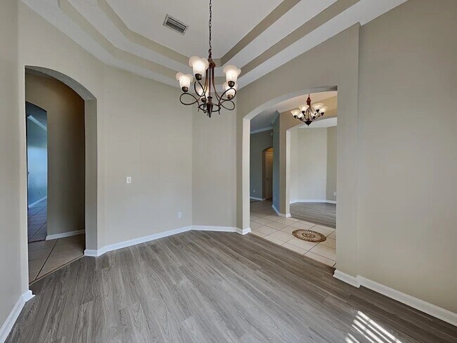 Building Photo - 14305 Sea Eagle Dr