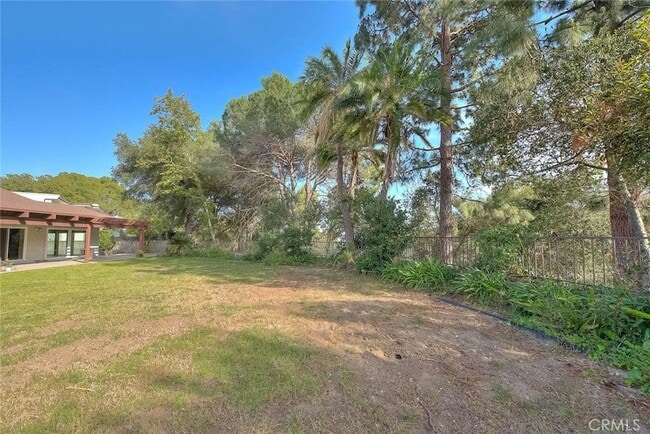 Building Photo - 16612 Park Ln Cir