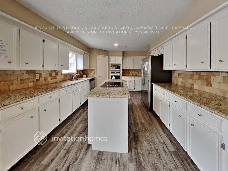 Building Photo - 11418 Inwood Dr