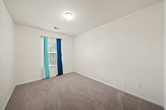 Building Photo - 4027 Waterford Ln