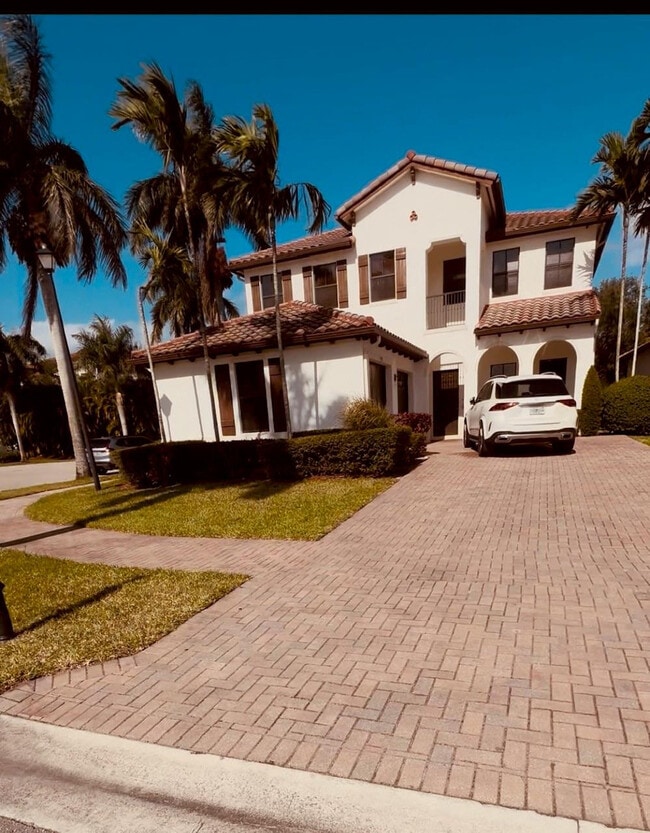 Primary Photo - 3909 NW 82nd Dr