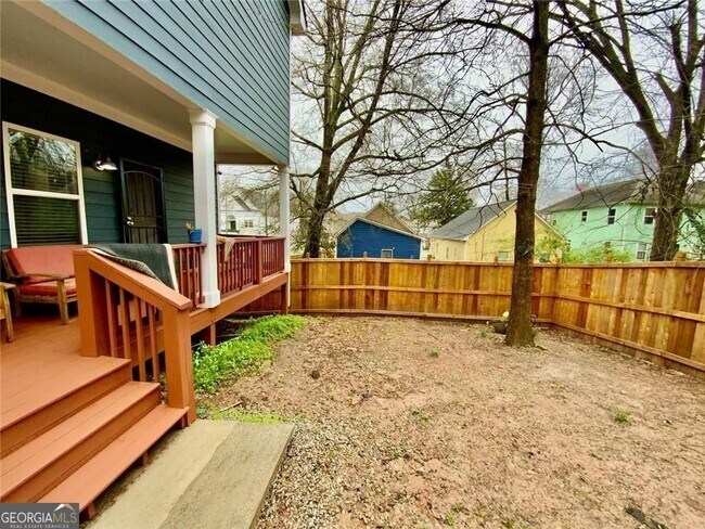 Building Photo - 294 Bass St SW