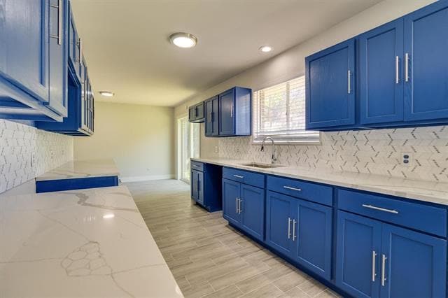 Building Photo - 626 W Arawe Cir