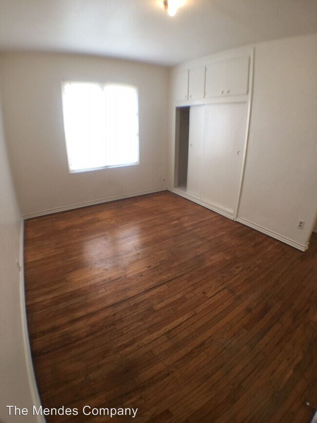 Building Photo - 3602-3608 Indiana St