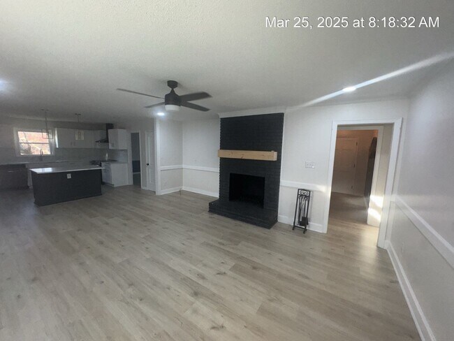 Building Photo - 3806 Airedale Ct