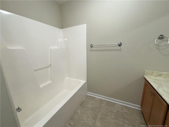 Building Photo - 5334 Holland Park Ave