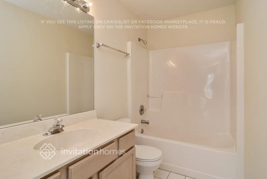 Building Photo - 1933 SW Lennox St