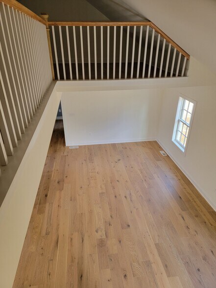 Building Photo - 7143 Hesperides Dr